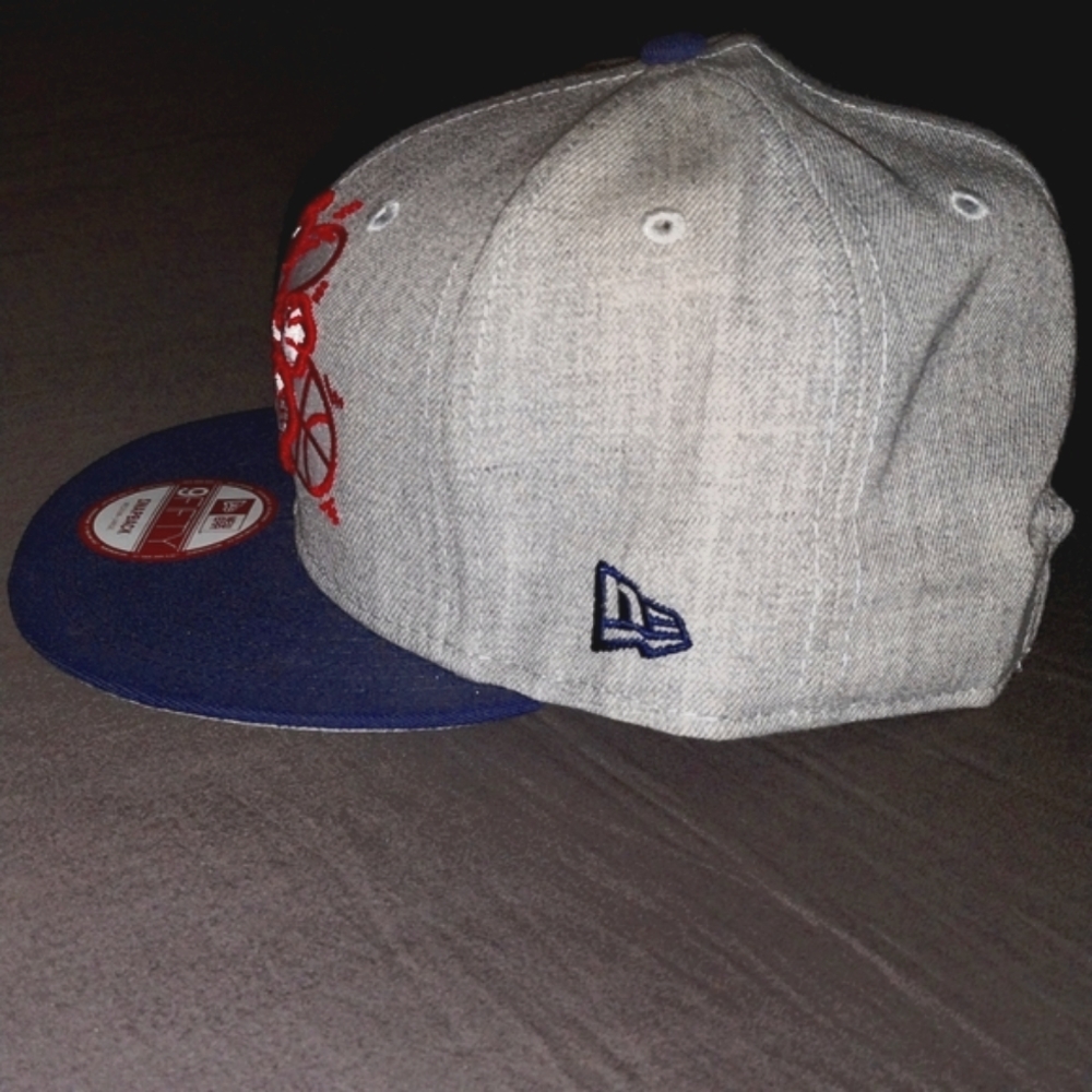 Charlotte Hornets NewEra 9Fifty SnapBack Hat Made by NBA Hardwood Classics M-L - Picture 6 of 12